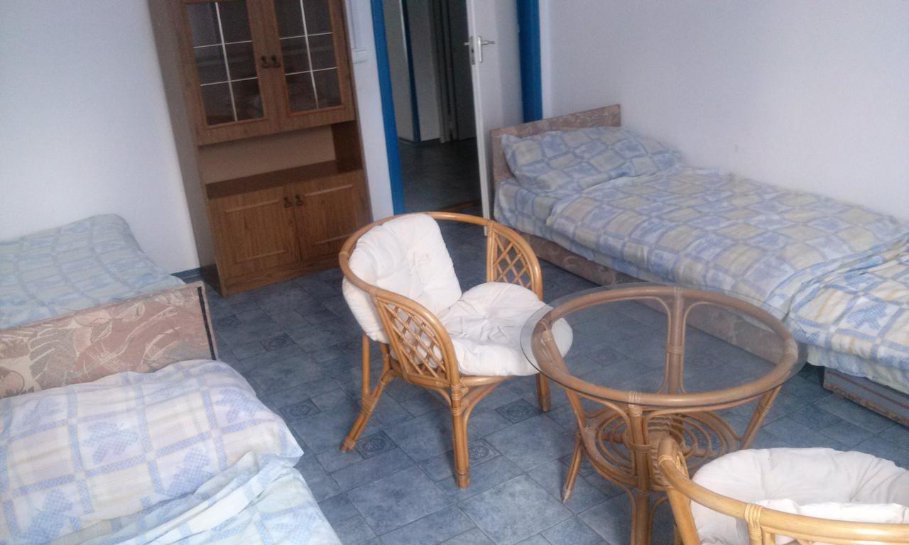 Oazis Park Motel Rackeve Ngoại thất bức ảnh
