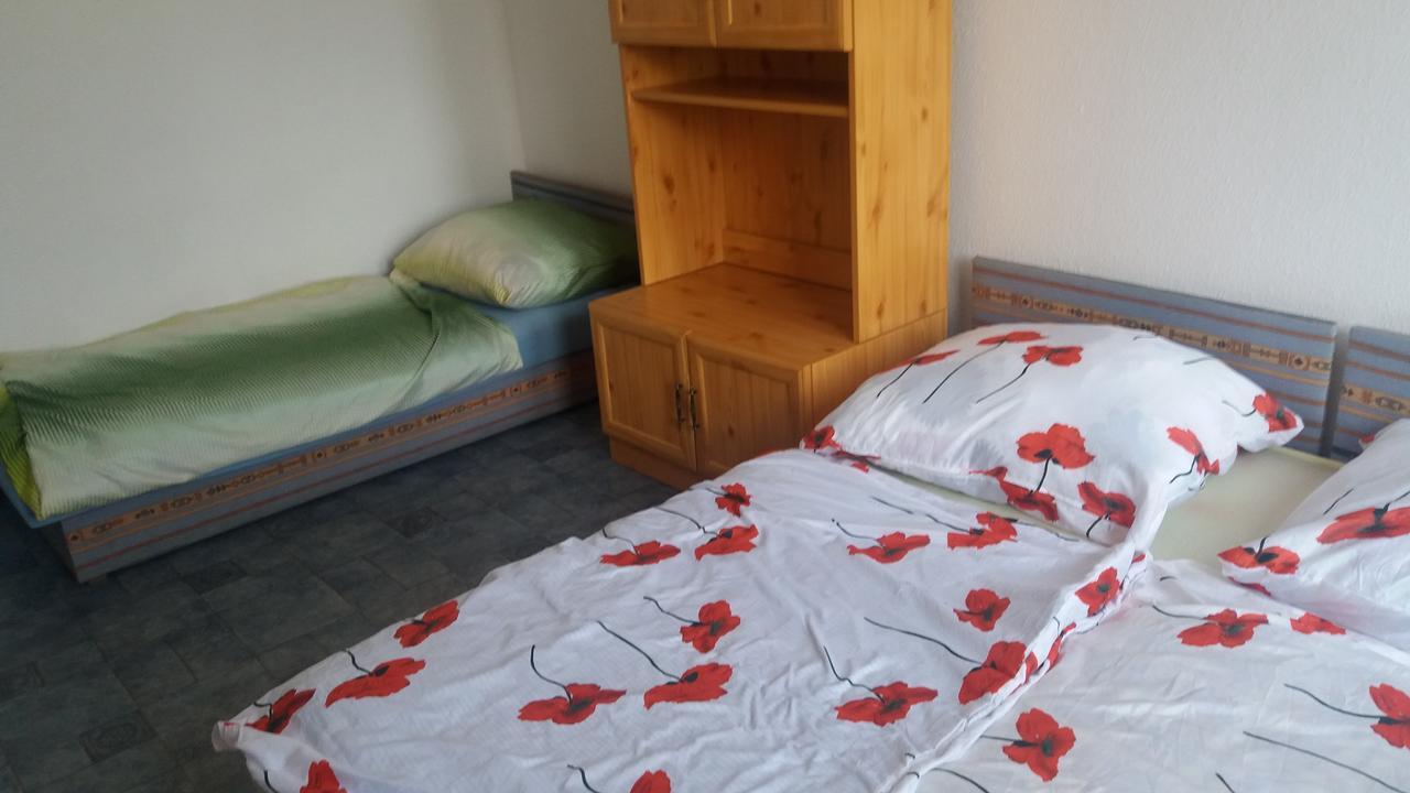 Oazis Park Motel Rackeve Ngoại thất bức ảnh