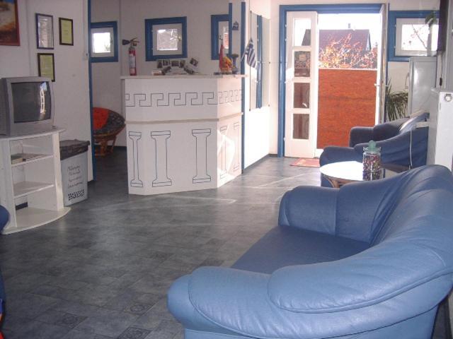 Oazis Park Motel Rackeve Ngoại thất bức ảnh
